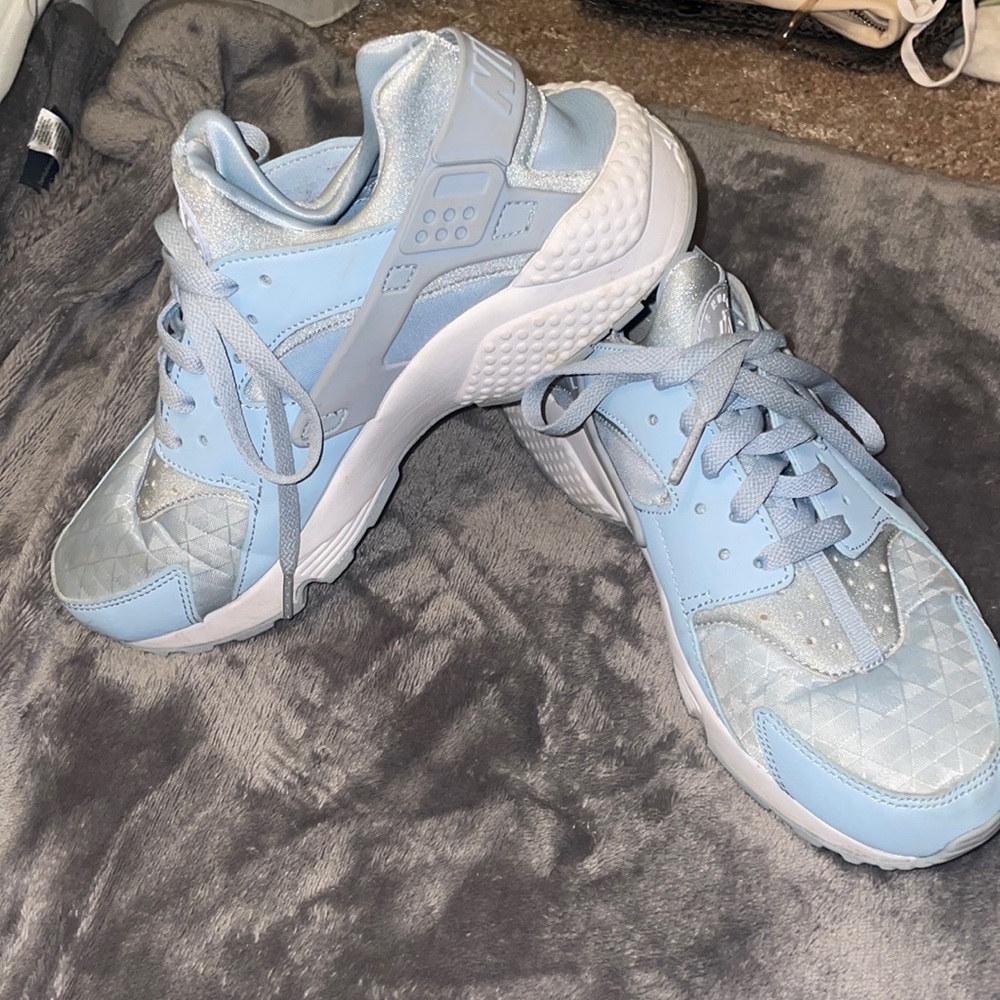 Blue/White Nike Air Huarache